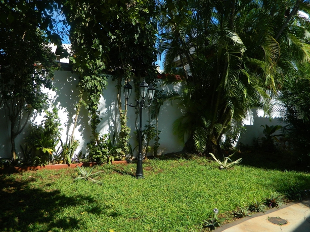 Imagen de los interiores del Hotel Colon, Mérida. Foto 4