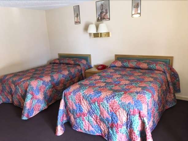 Imagen de la habitación del Hotel Colonade Motel, Hightstown. Foto 9