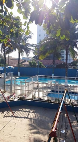 Imagen de la piscina del Hotel Colonia De F&eacute;rias Sinprovesp. Foto 17