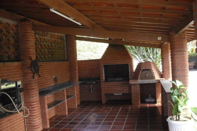 Imagen de los exteriores del Hotel Colonia De F&eacute;rias Sinprovesp. Foto 12