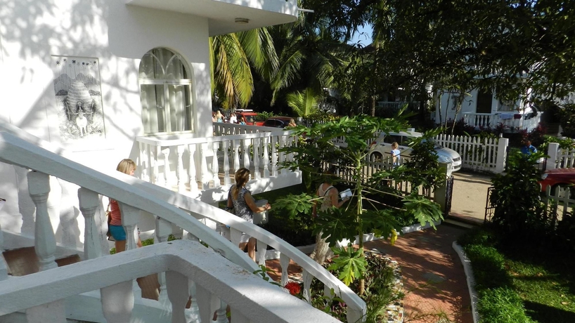 Imagen de los exteriores del Hotel Colonia Santa Maria. Foto 3