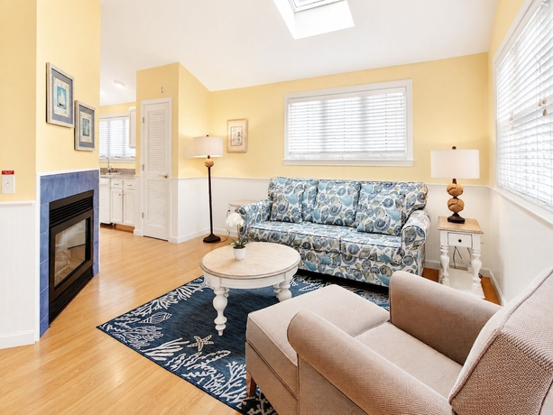 Imagen de la habitación del Hotel Colonial Acres Resort. Foto 4