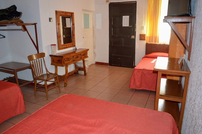 Imagen de la habitación del Hotel Colonial, Aguascalientes. Foto 13