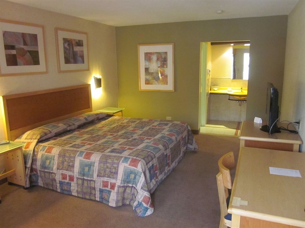 Imagen de la habitación del Hotel Colonial Ciudad Juarez. Foto 10