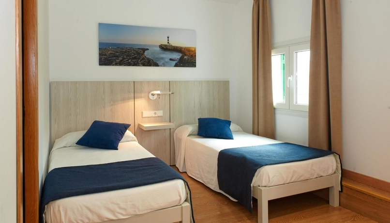 Imagen de la habitación del Hotel Colonial, Colonia Sant Jordi. Foto 11