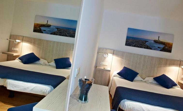 Imagen de la habitación del Hotel Colonial, Colonia Sant Jordi. Foto 12