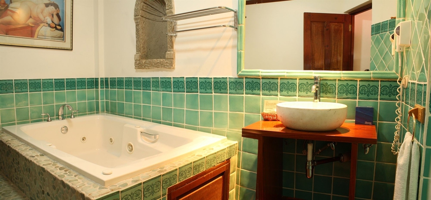 Imagen de la habitación del Hotel Colonial Granada. Foto 4