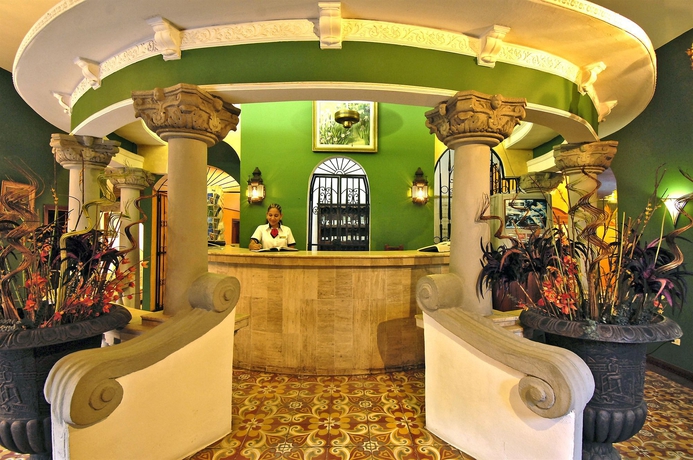 Imagen de los interiores del Hotel Colonial Granada. Foto 12