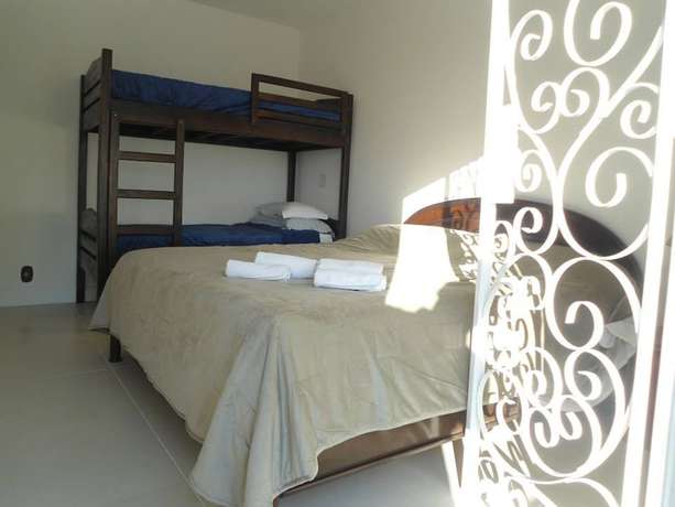 Imagen de la habitación del Hotel Colonial Hostel. Foto 14