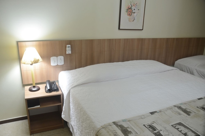 Imagen de la habitación del Hotel Colonial Igua&ccedil;u. Foto 9