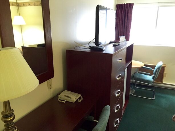 Imagen general del Hotel Colonial Inn, Brandon. Foto 6