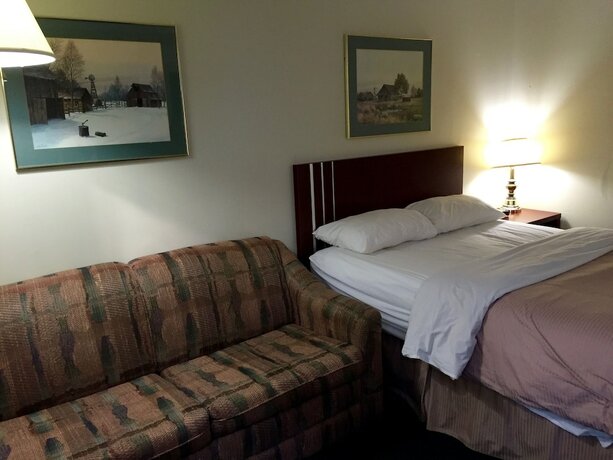 Imagen general del Hotel Colonial Inn, Brandon. Foto 11