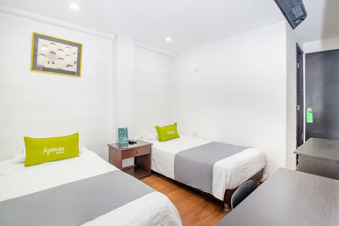 Imagen de la habitación del Hotel Colonial Internacional. Foto 10
