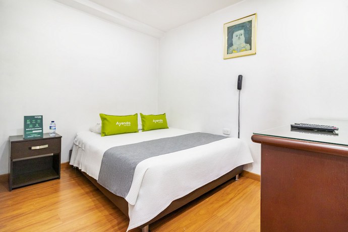 Imagen de la habitación del Hotel Colonial Internacional. Foto 12