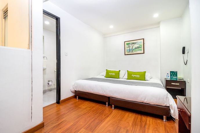 Imagen de la habitación del Hotel Colonial Internacional. Foto 17