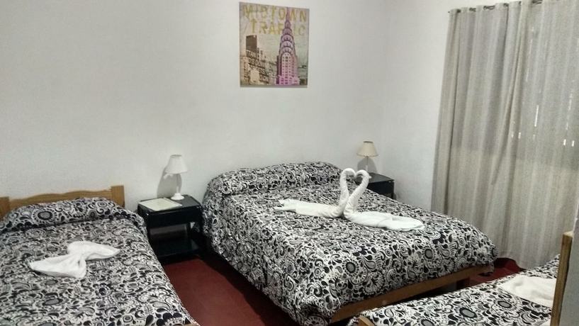 Imagen de la habitación del Hotel Colonial, Merlo. Foto 5