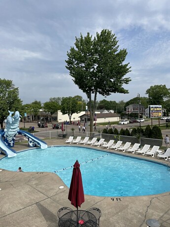 Imagen general del Hotel Colonial Motel, Wisconsin Dells. Foto 11