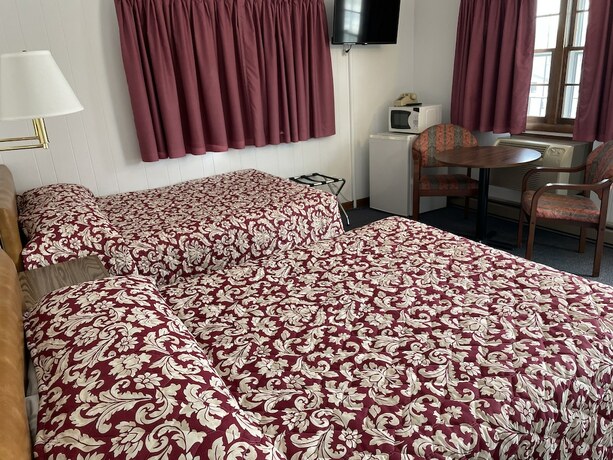 Imagen de la habitación del Hotel Colonial Motel, Wisconsin Dells. Foto 16