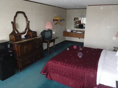 Imagen de la habitación del Hotel Colonial Mountain Inn. Foto 4