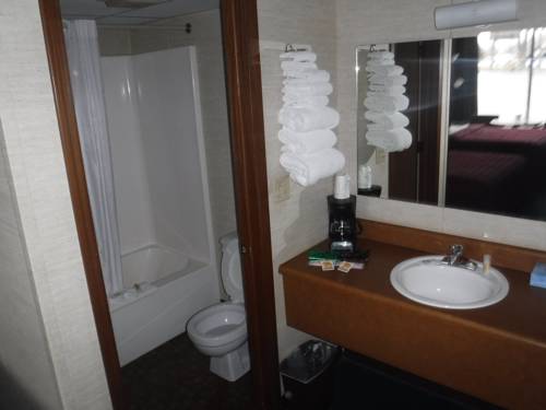 Imagen de la habitación del Hotel Colonial Mountain Inn. Foto 6