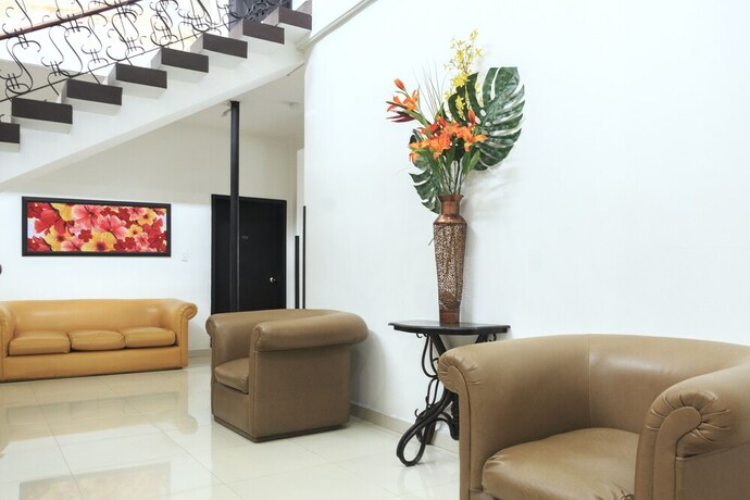 Imagen general del Hotel Colonial Plaza, Bucaramanga. Foto 2