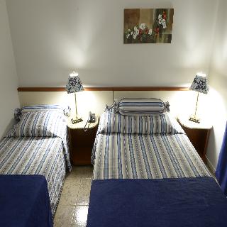 Imagen general del Hotel Colonial Plaza. Foto 20