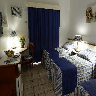 Imagen general del Hotel Colonial Plaza. Foto 25