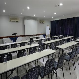 Imagen general del Hotel Colonial Plaza. Foto 44