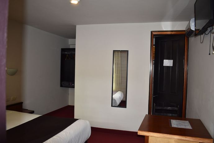Imagen de la habitación del Hotel Colonial Plaza, Puno. Foto 15