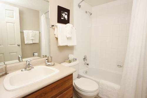Imagen general del Hotel Colonial Square Inn and Suites. Foto 1