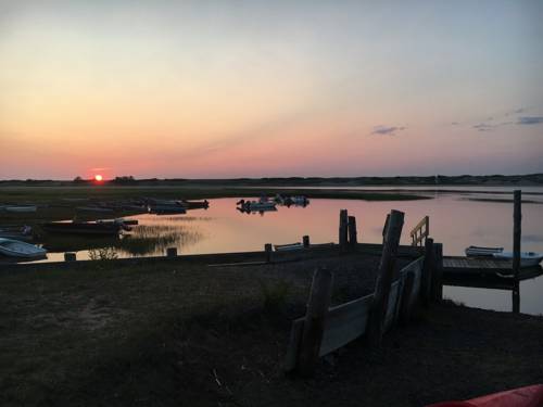 Imagen de la habitación del Hotel Colonial Village Resort. Foto 5