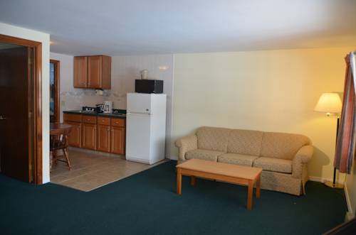 Imagen de la habitación del Hotel Colonial Village Resort. Foto 9