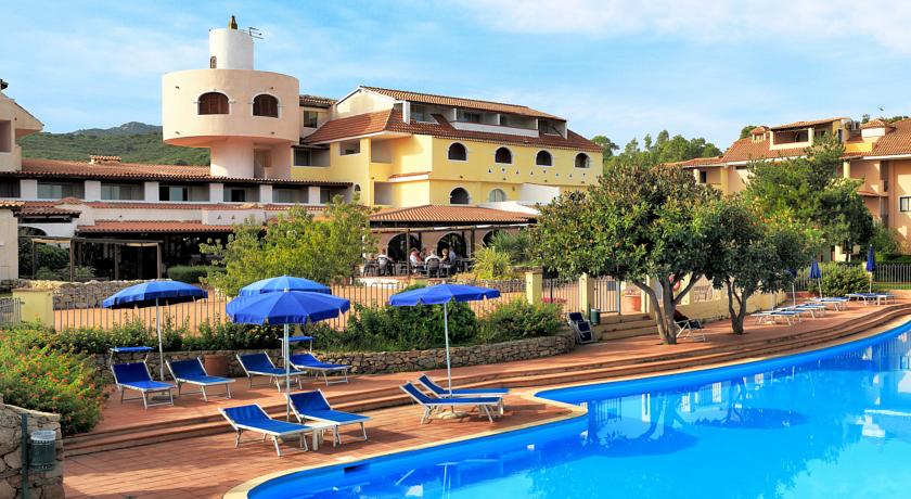 Imagen general del Hotel Colonna Beach hotel and Residence. Foto 4