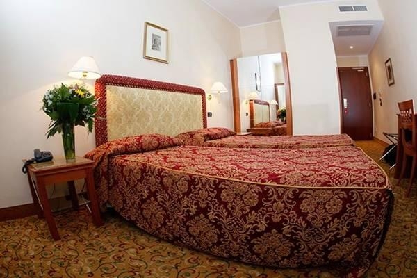 Imagen general del Hotel Colonna, Brindisi. Foto 14