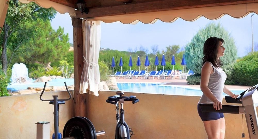 Imagen de los interiores del Hotel Colonna Du Golf. Foto 12