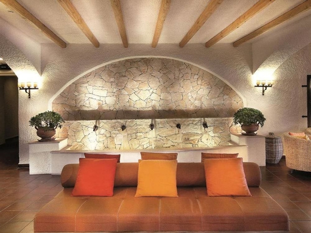 Imagen del bar/restaurante del Hotel Colonna Grand Capo Testa, A Colonna Luxury Beach , Santa Teresa Sardegna. Foto 3