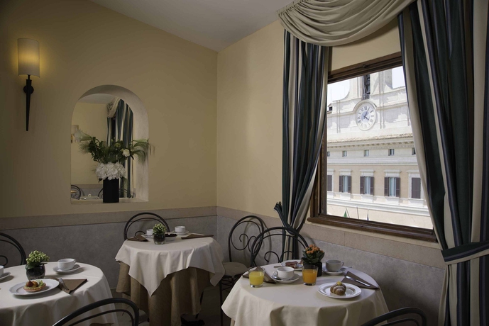 Imagen del bar/restaurante del Hotel Colonna Palace. Foto 1