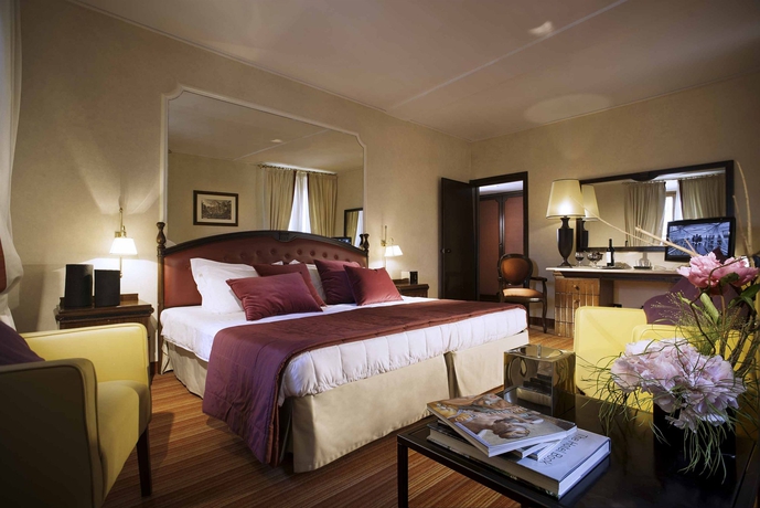 Imagen de la habitación del Hotel Colonna Palace. Foto 4