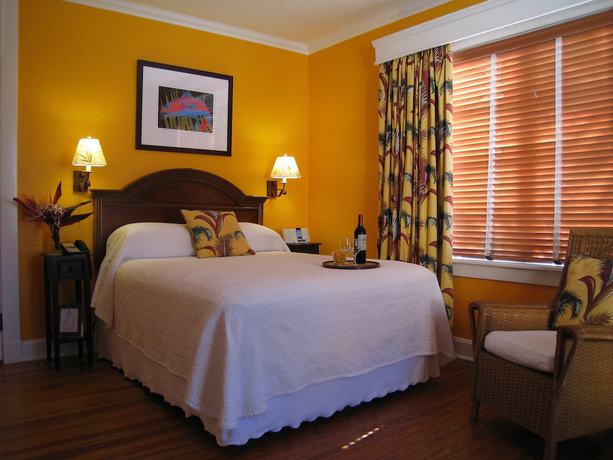 Imagen de la habitación del Hotel Colony And Caba&ntilde;a Club. Foto 11