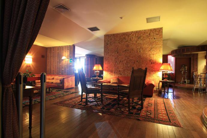 Imagen general del Hotel Colony. Foto 8