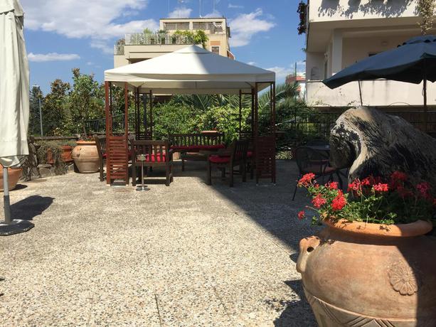 Imagen general del Hotel Colony. Foto 11