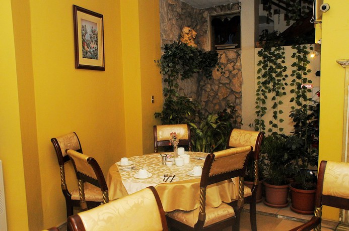 Imagen de los interiores del Hotel Colony Inn, Ambato. Foto 17