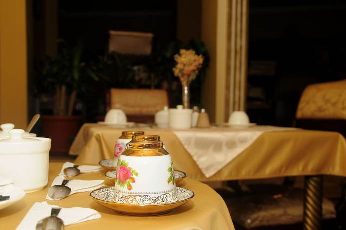Imagen del bar/restaurante del Hotel Colony Inn, Ambato. Foto 3