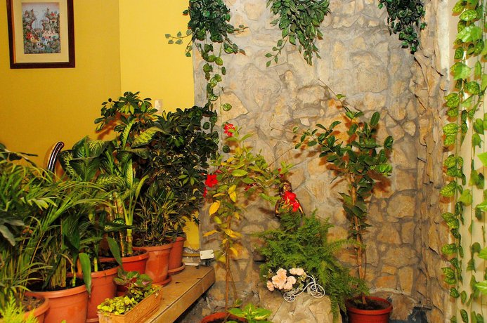 Imagen de la habitación del Hotel Colony Inn, Ambato. Foto 16