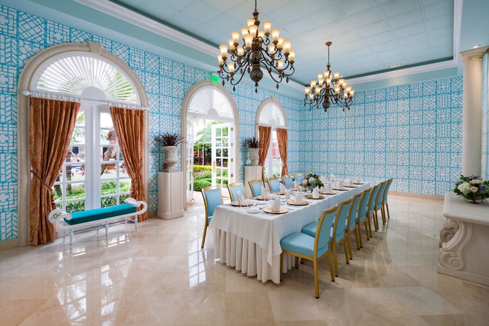 Imagen de los interiores del Hotel Colony Palm Beach. Foto 10