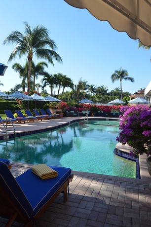 Imagen de la piscina del Hotel Colony Palm Beach. Foto 12