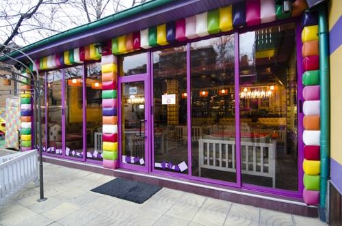 Imagen general del Hotel Color, Asenovgrad. Foto 14