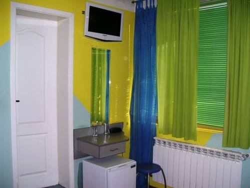 Imagen general del Hotel Color, Asenovgrad. Foto 27