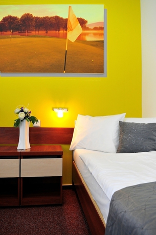 Imagen de la habitación del Hotel Color, Bratislava. Foto 15