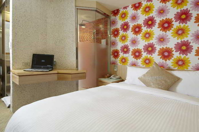 Imagen de la habitación del Hotel Color, Nuevo Taip&eacute;i. Foto 3